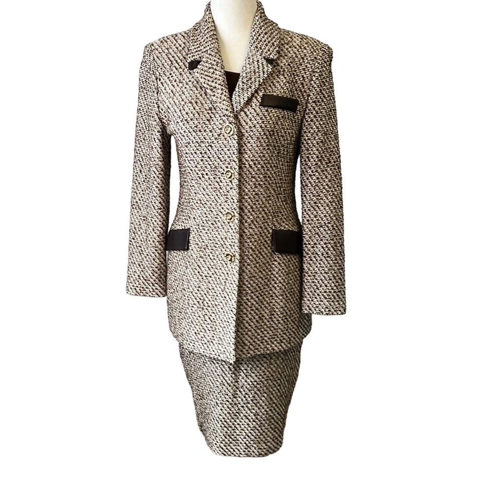 Women’s vintage St John Santana knit 3 pc brown tweed suit size sm